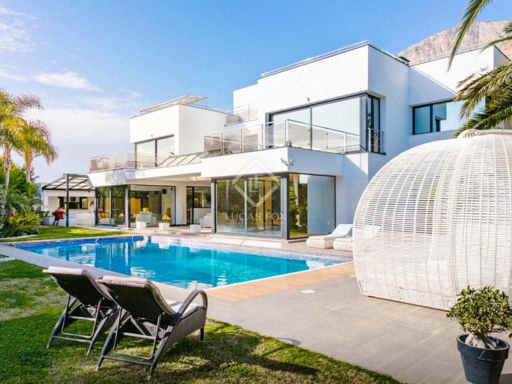 new modern apartments with pool bbq in javea